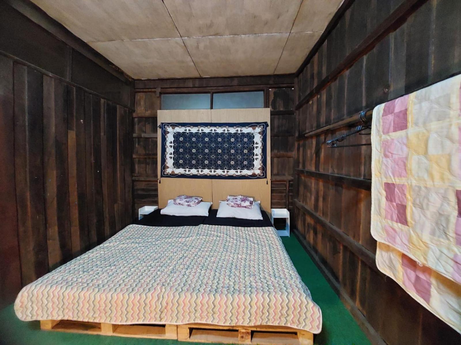 Hostelbed And Retreat Phitszanulok Kültér fotó