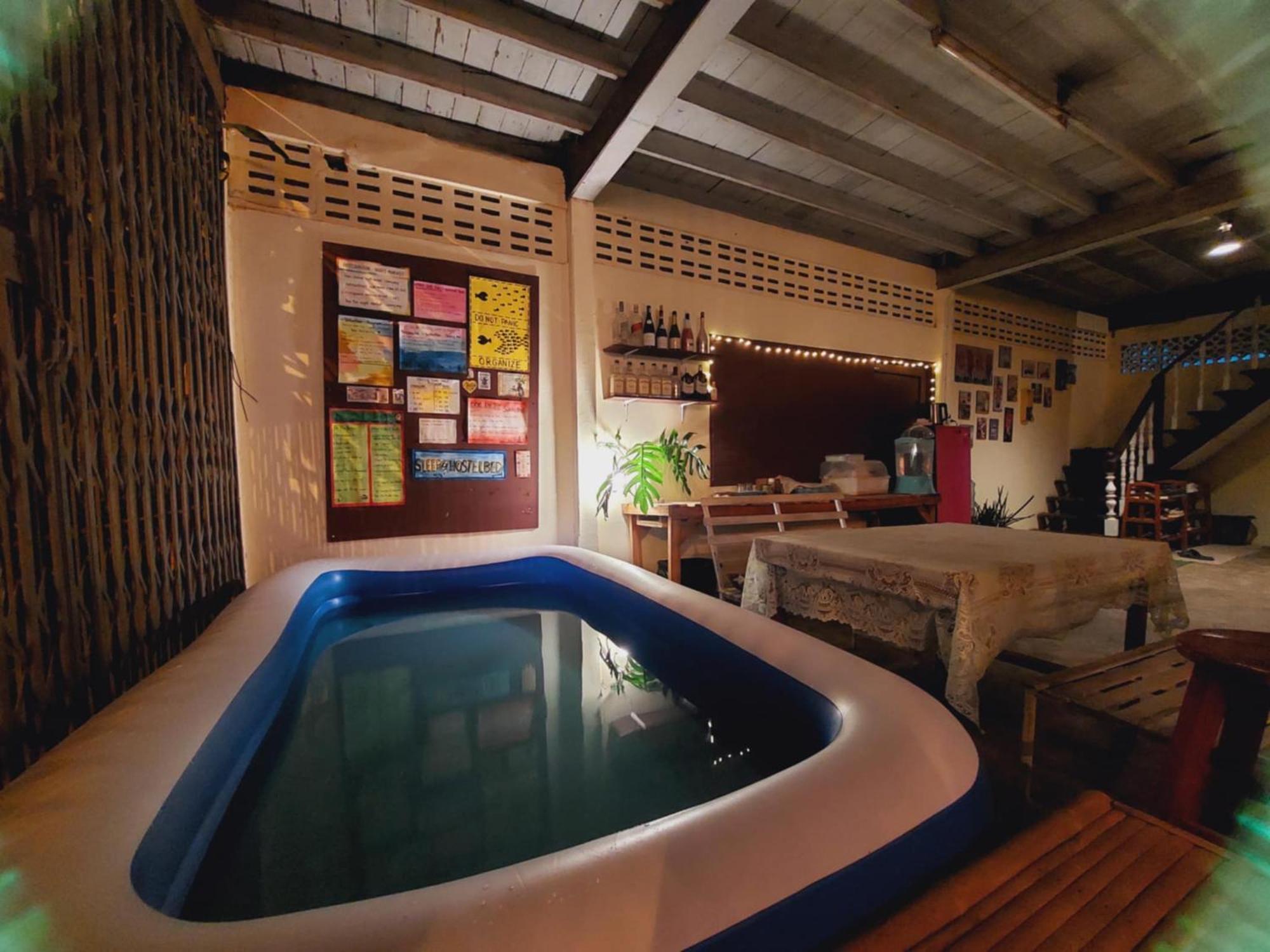 Hostelbed And Retreat Phitszanulok Kültér fotó